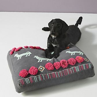 Plush-Applique-Dog-Bed.jpeg